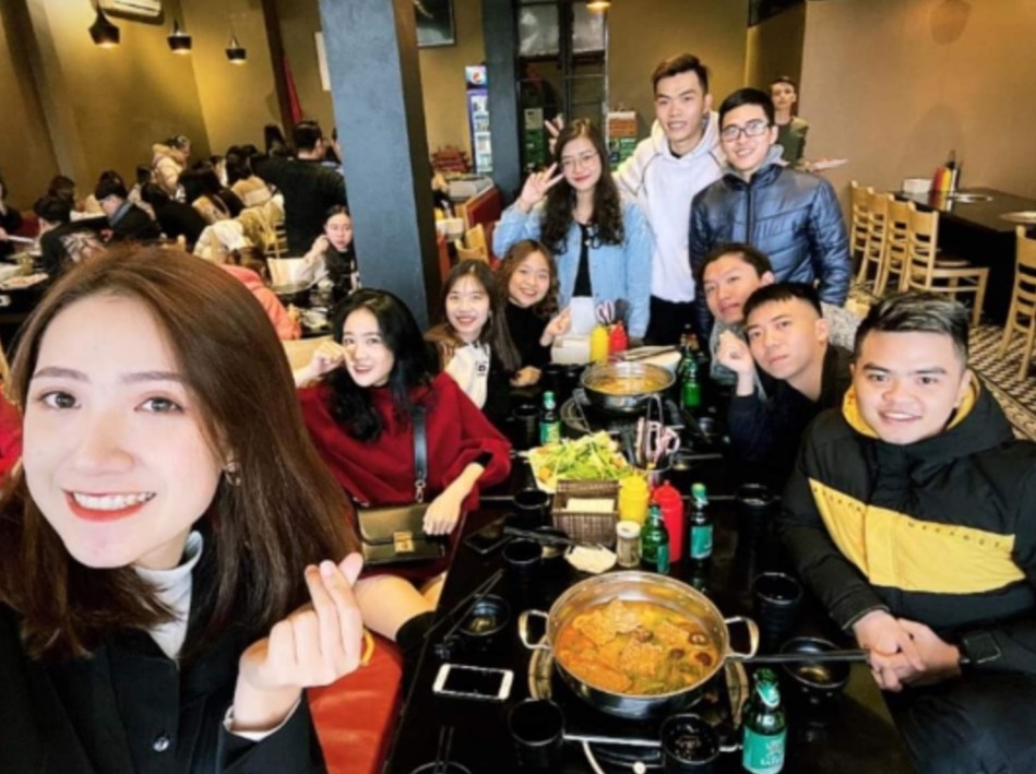 cau thu nghi tet anh 7