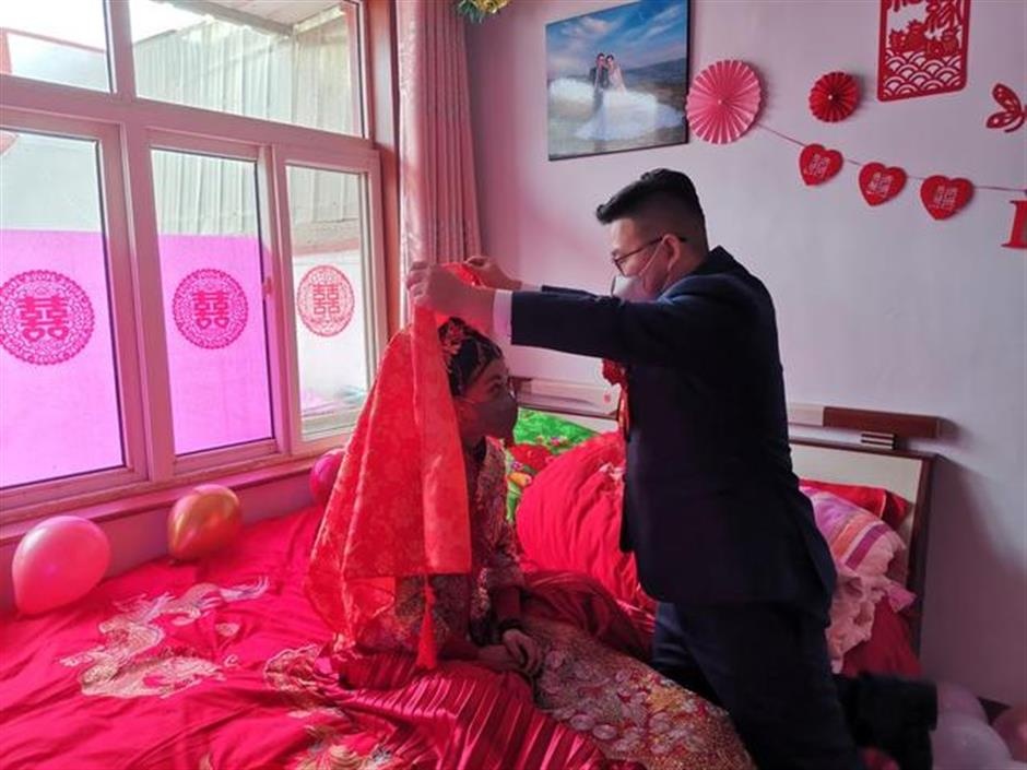 dam cuoi mua dich corona anh 1