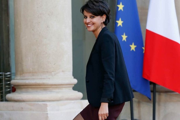 Tu co gai nhap cu ngheo kho den Bo truong Bo Giao duc Phap hinh anh