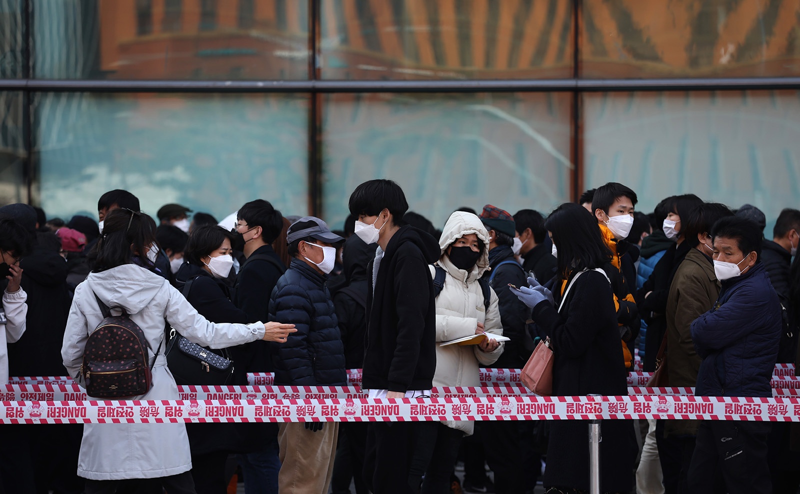 san xuat khau trang anh 2