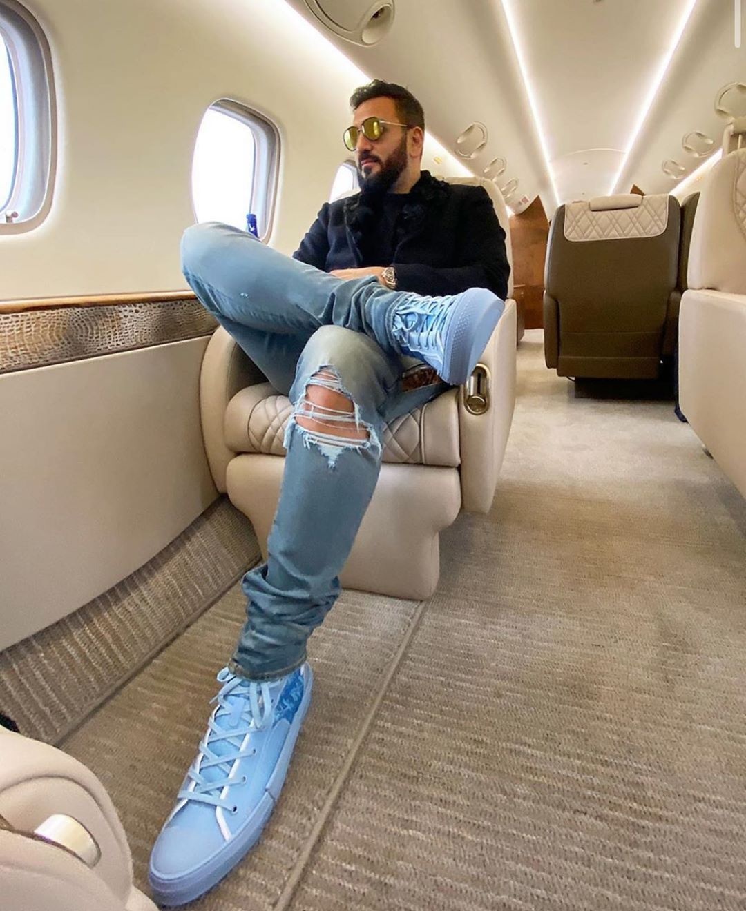 rich kid nhiễm ncov ảnh 2 rich kid nhiem ncov anh 2