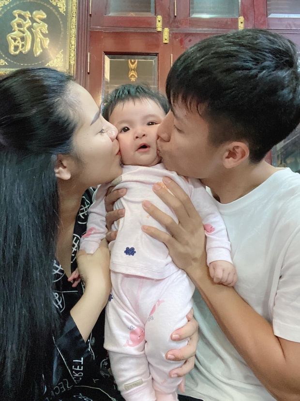 cau thu viet nam cham con mua dich anh 4