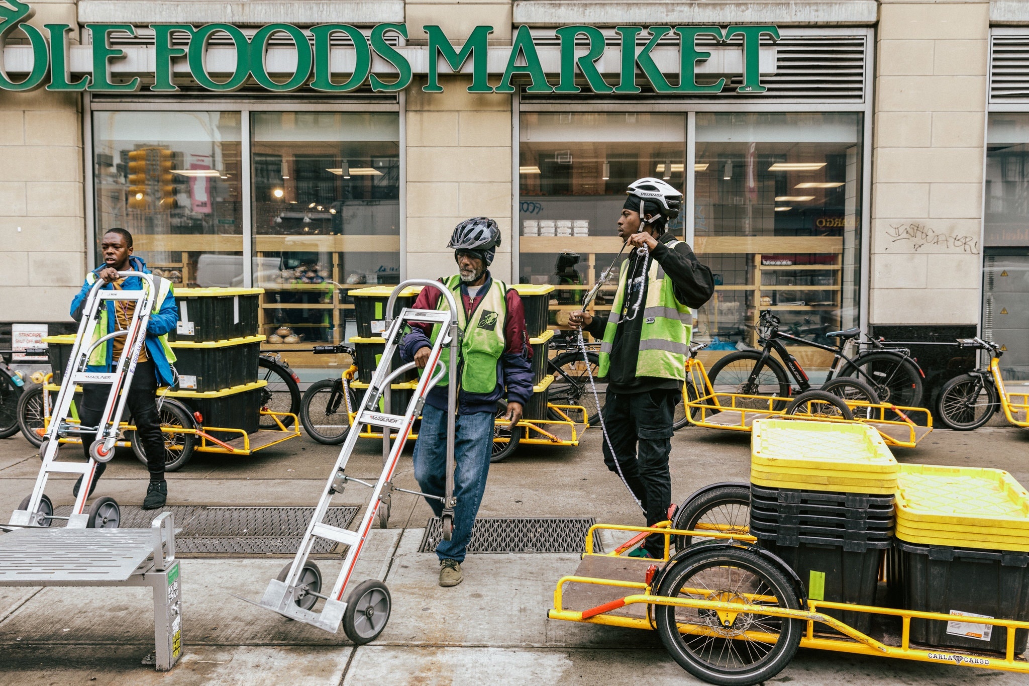 shipper mua dich anh 2