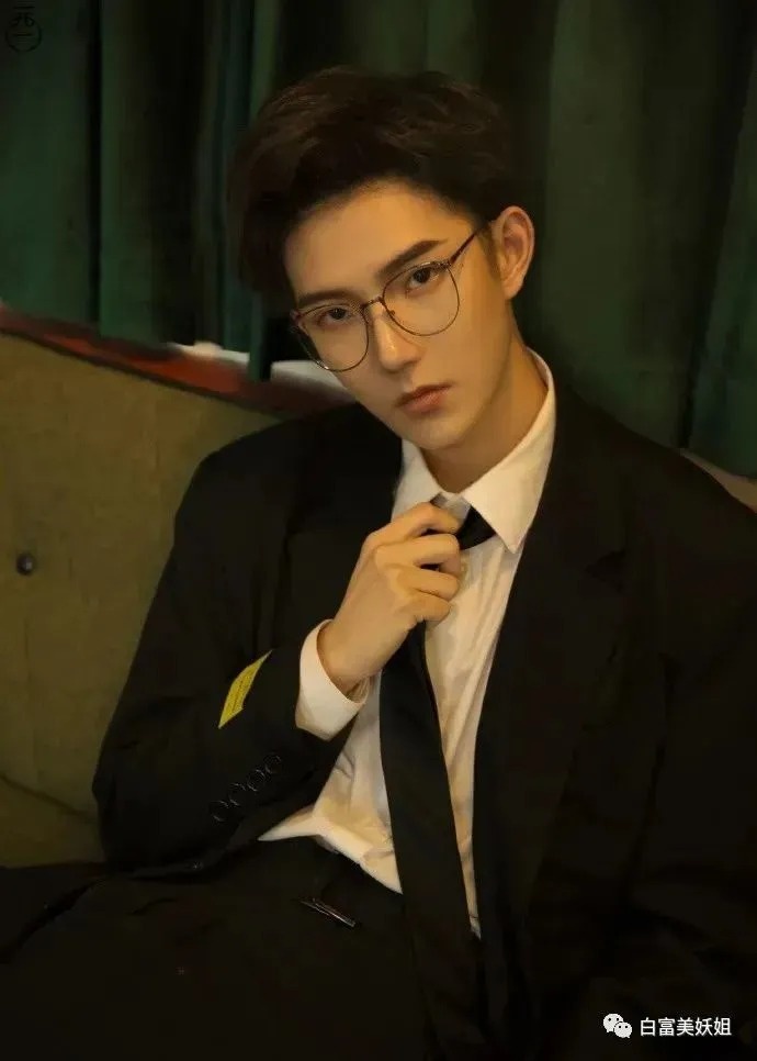 hot boy lộ mặt thật ảnh 11 hot boy lo mat that anh 11