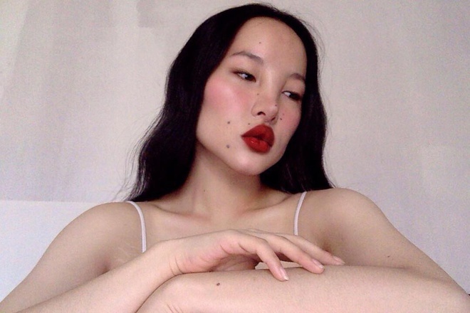 hot girl voi khuon mat tan nhang anh 5