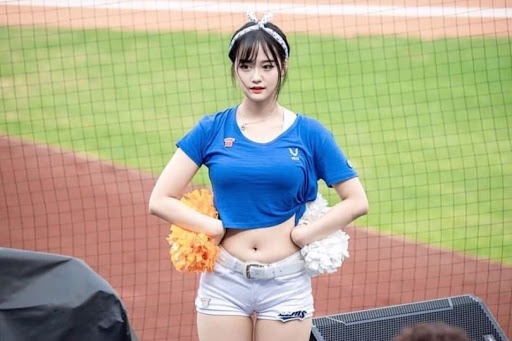 hoat nao vien bi quay roi anh 2