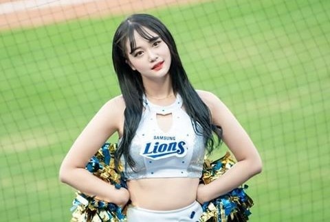 Hoat nao vien noi tieng xu Han phai bo nghe vi nhung ke quay roi hinh anh