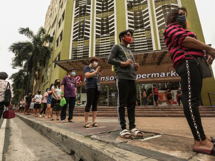 cach ly xa hoi anh 10