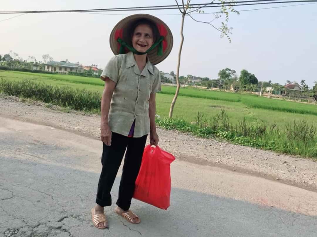 nguoi dan ung ho khu cach ly anh 5