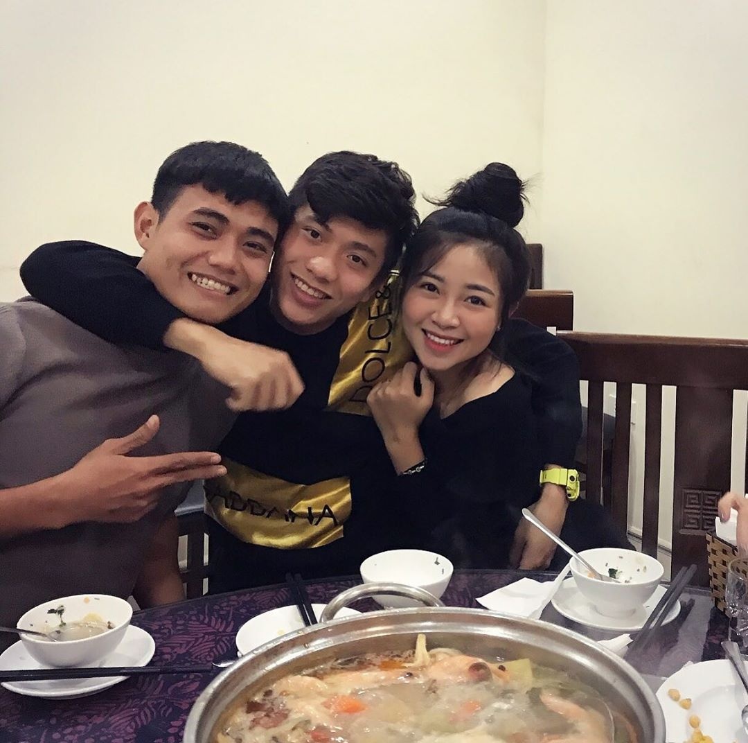 cau thu tranh dich anh 3