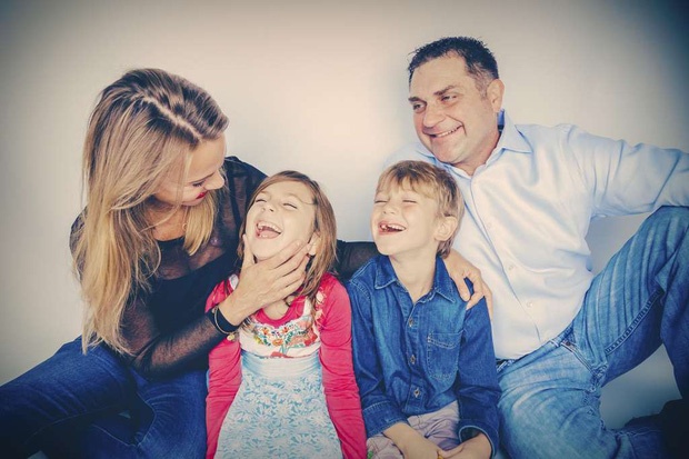 phong vien bi tan cong tinh duc anh 3