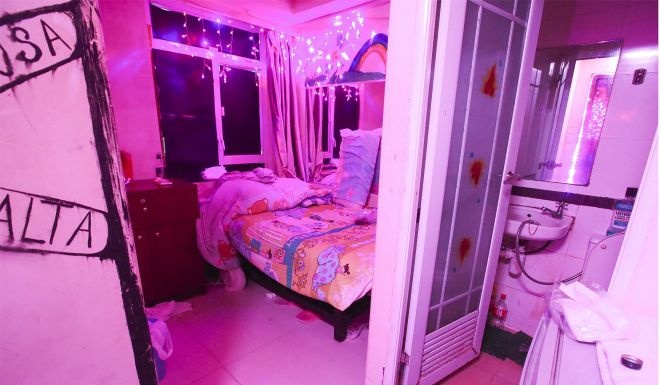 gai mai dam hoat dong mua dich anh 3