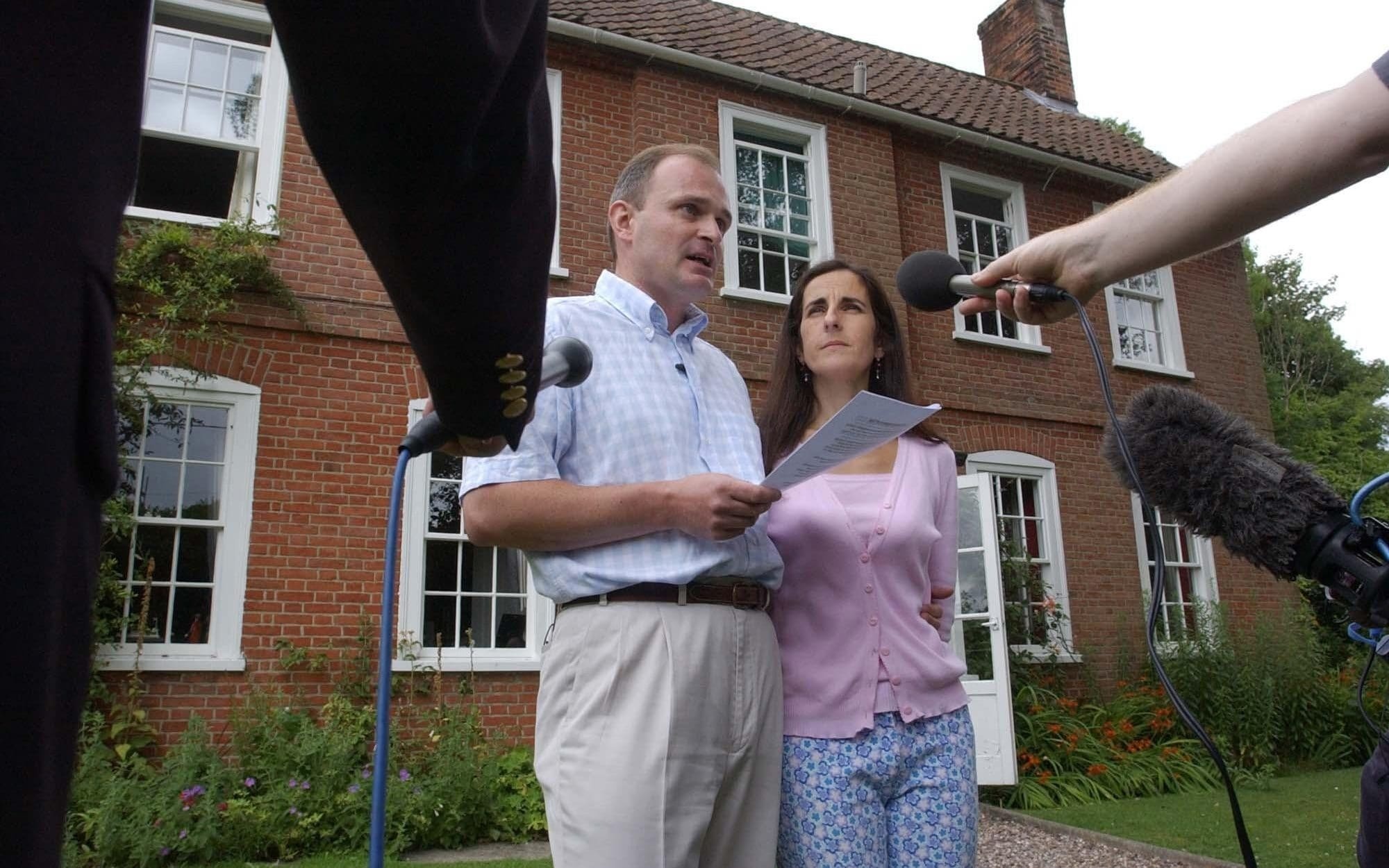 gian lan ai la trieu phu anh 4