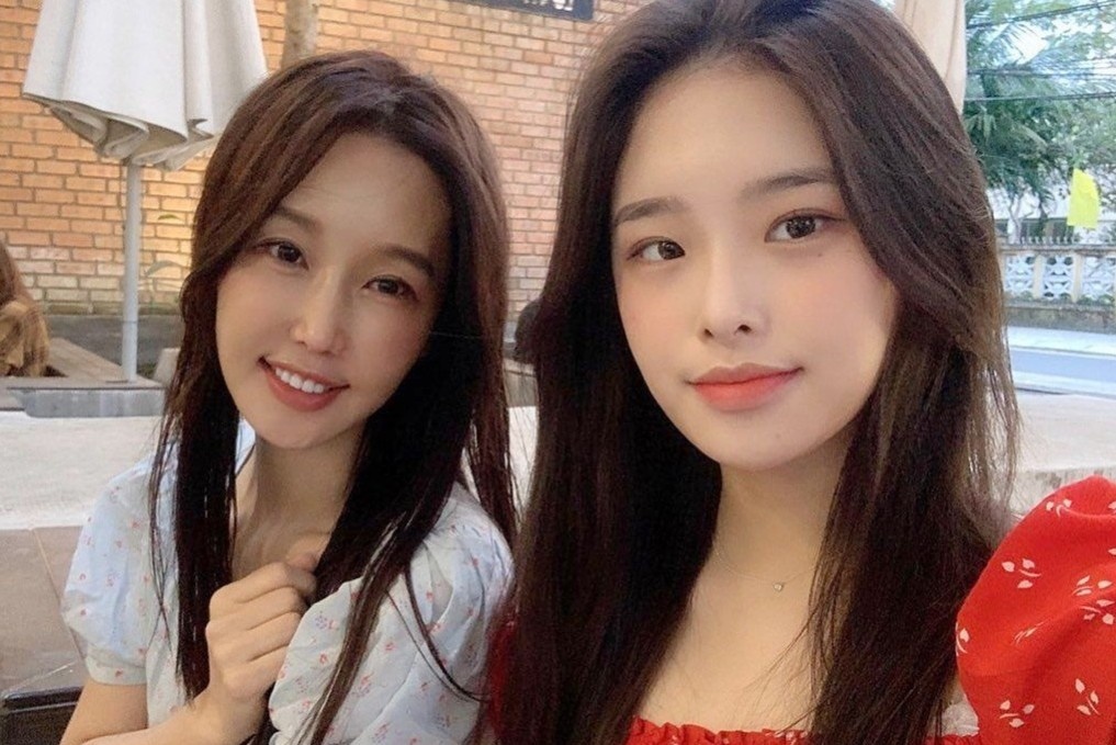 Nha si Han Quoc 52 tuoi thuong bi nham la chi cua con gai hinh anh