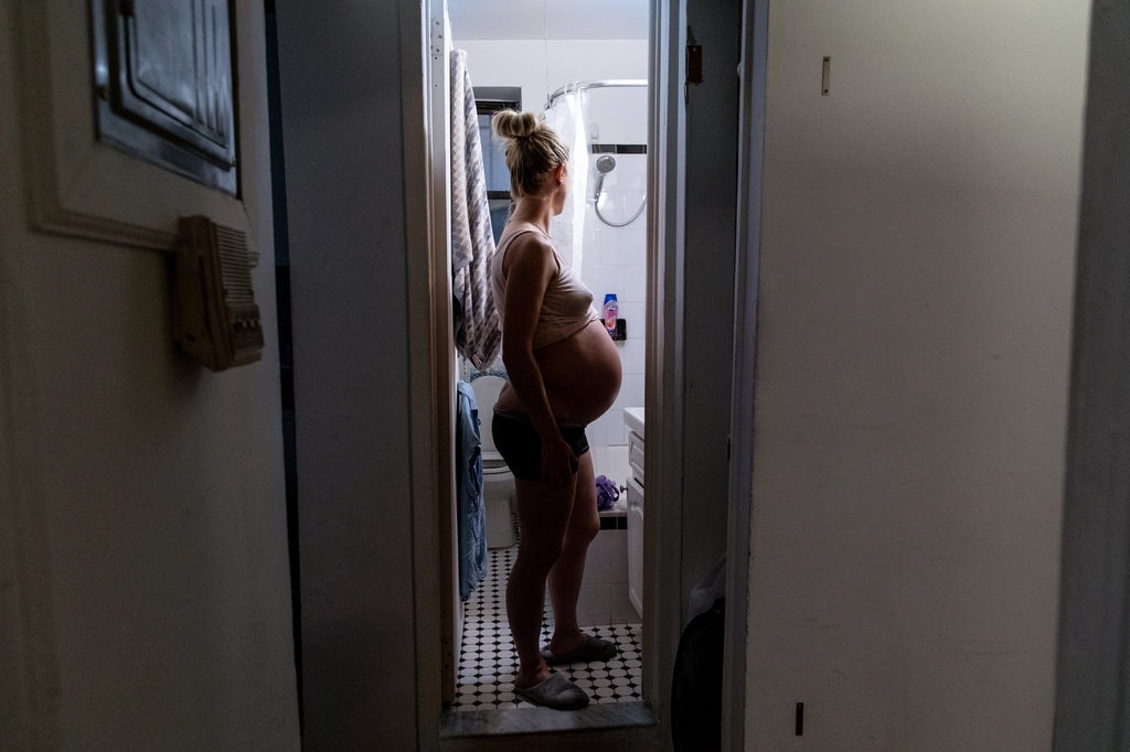 That bai khi tim chong, me don than tu thu tinh nhan tao, tu sinh con hinh anh