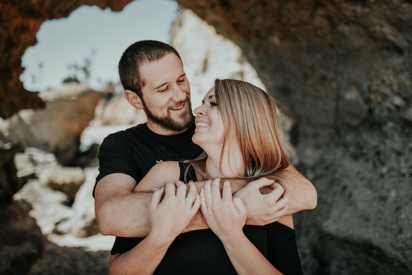 co gai ket hon voi an nhan anh 1