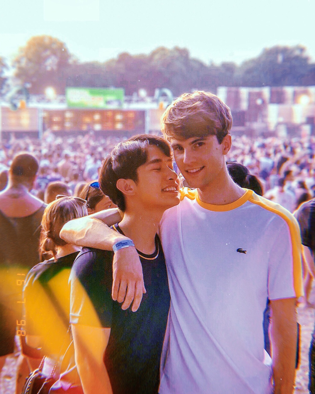 cặp đồng tính ảnh 7 cap dong tinh anh 7