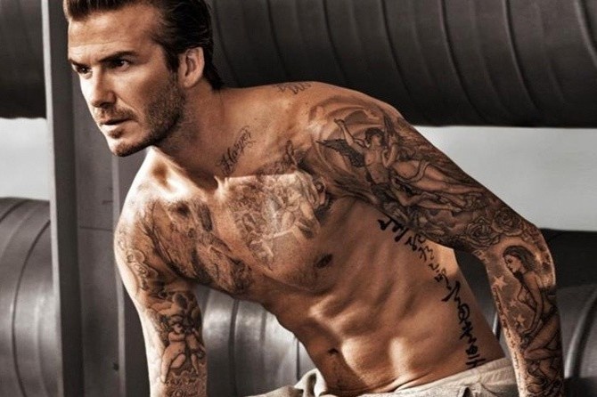 Vi sao hinh David Beckham coi tran bi dai truyen hinh TQ lam mo? hinh anh
