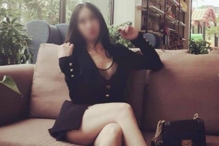 Hang loat Facebook gia mao nguoi phu nu cho tre cham vung nhay cam hinh anh