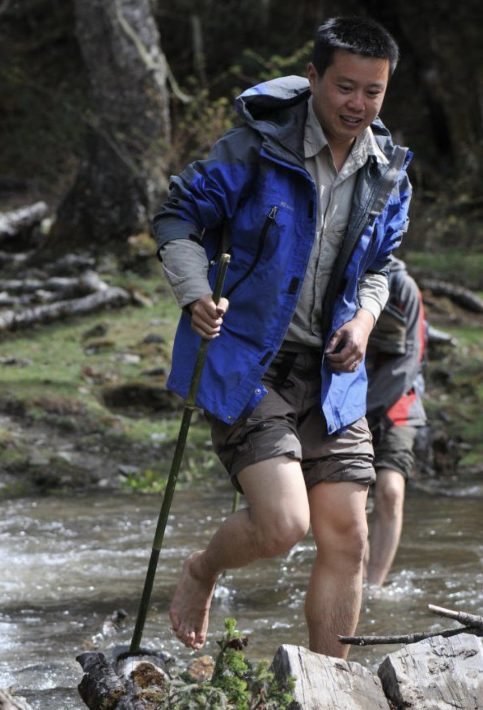 Nghe tim hat giong tren dinh nui cao anh 5