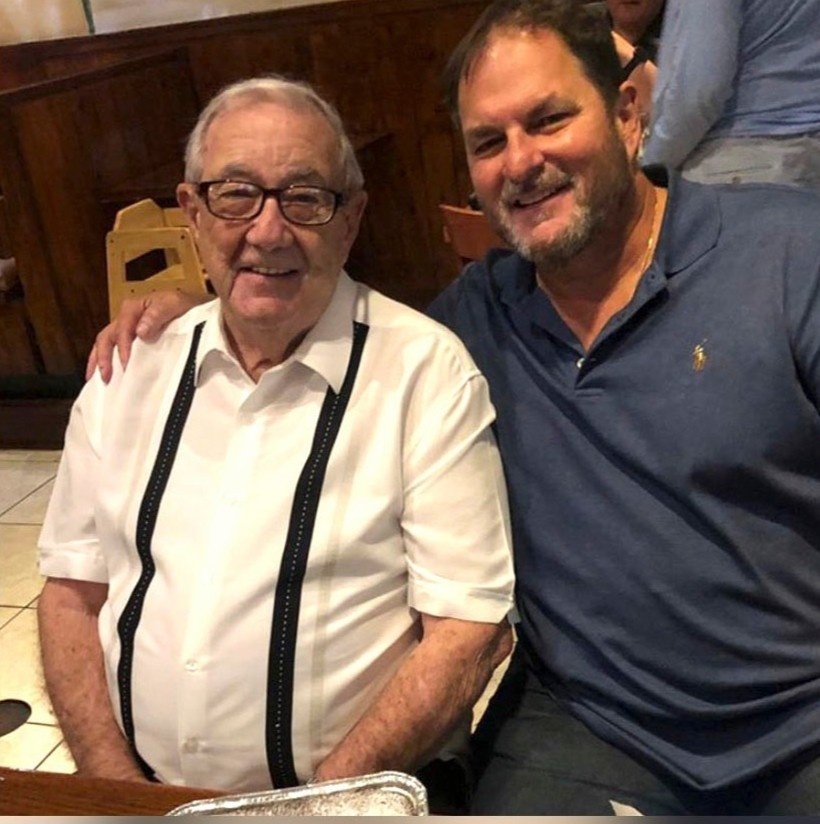 bac si qua doi vi covid-19 anh 1