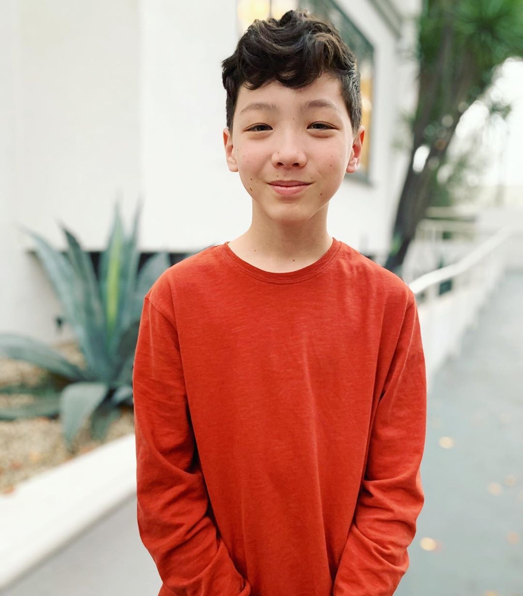 cậu bé phiên dịch Little Big Shots ảnh 3 cau be phien dich Little Big Shots anh 3