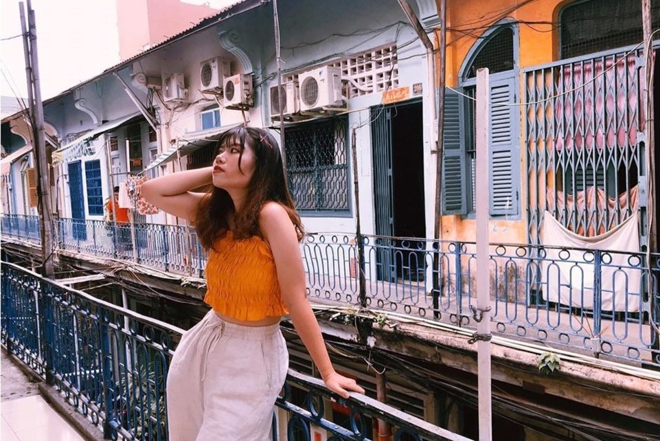 'Du khach den chup anh, hanh xu nhu nha nay vo chu' hinh anh