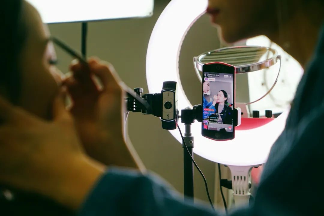 livestream ban hang anh 2