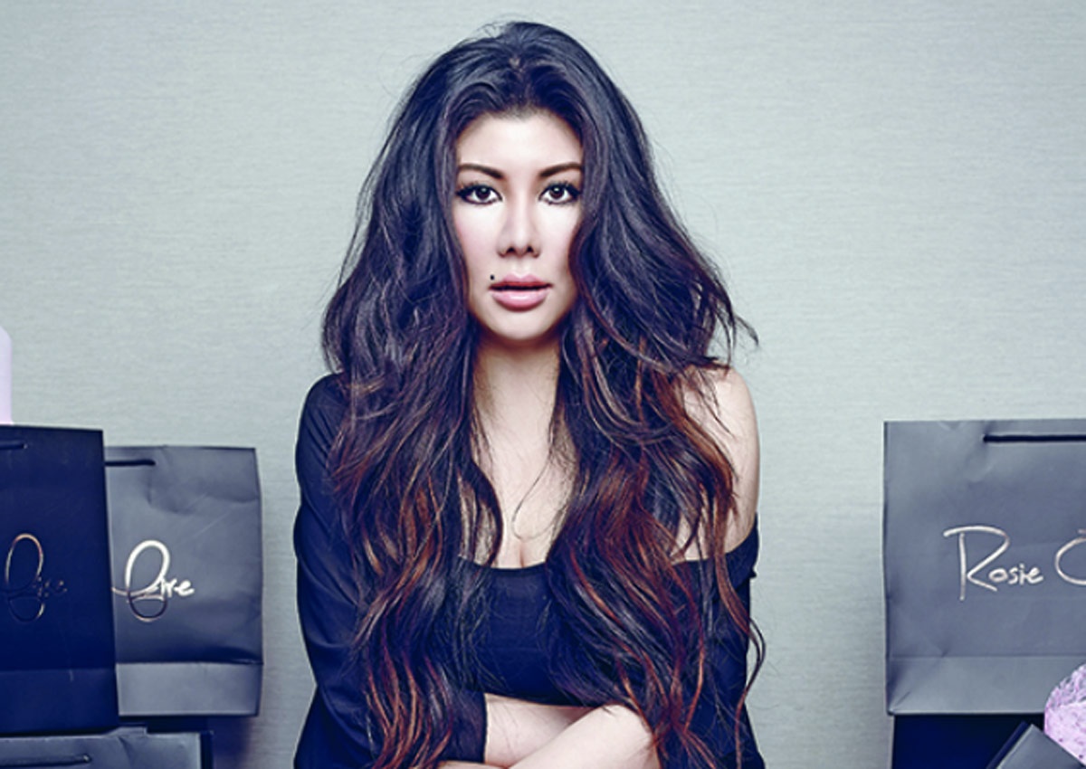 con gai ty phu anh 4