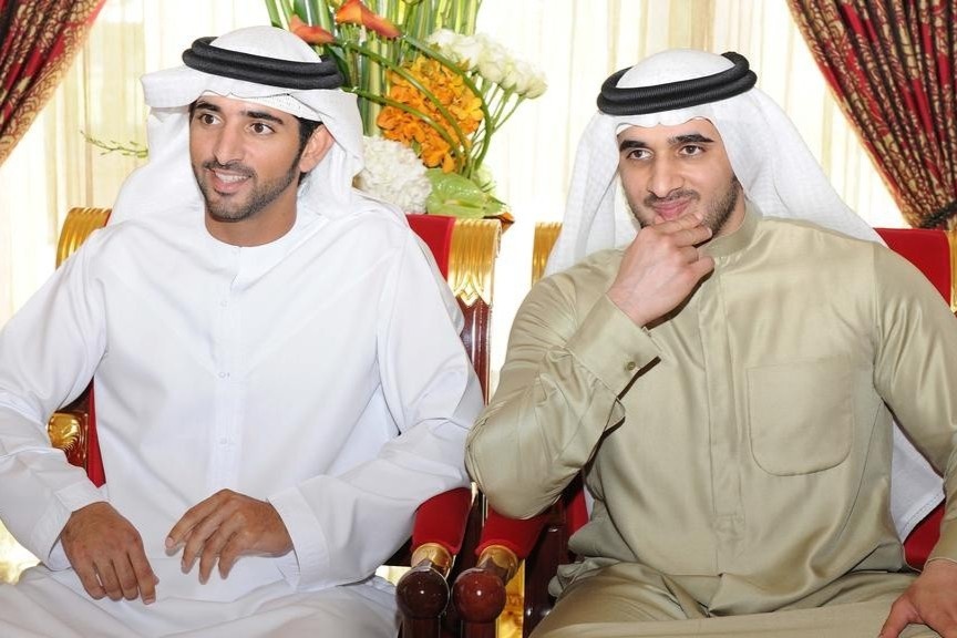 3 anh em hoang tu Dubai ket hon cung ngay hinh anh