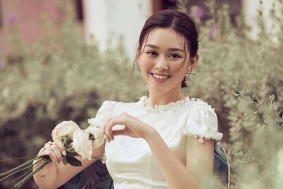 A hau Tuong San bi soi moi vi sinh nam 2000 da lay chong? hinh anh