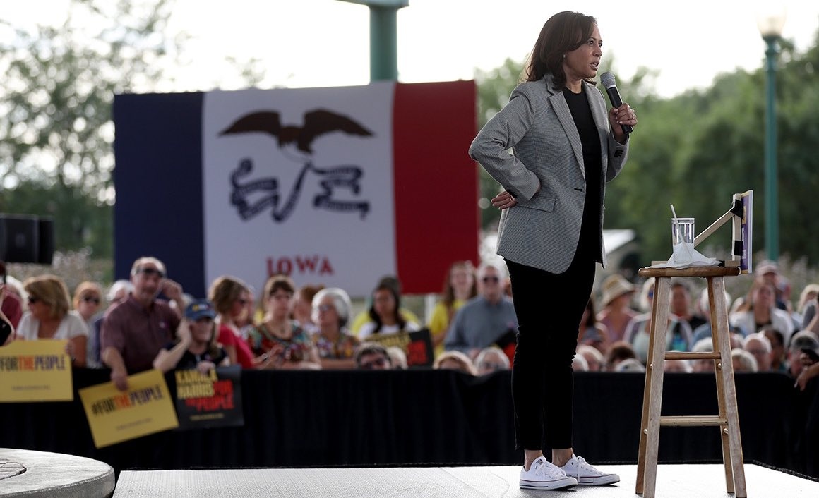 doi converse cua tan pho tong thong My anh 1