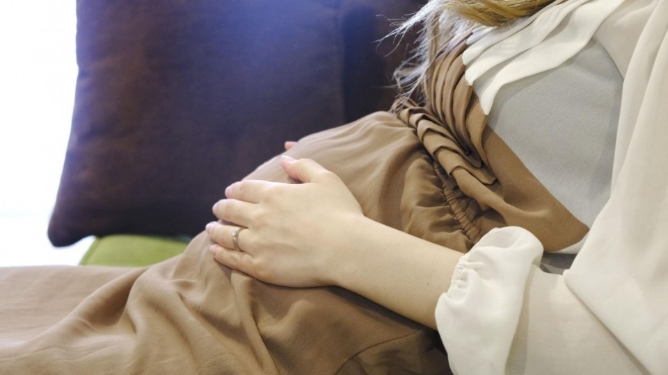 mang thai ngoai y muon anh 1