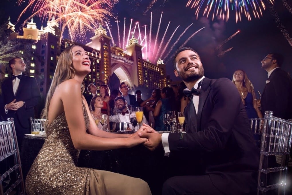 Don giao thua o Dubai hinh anh