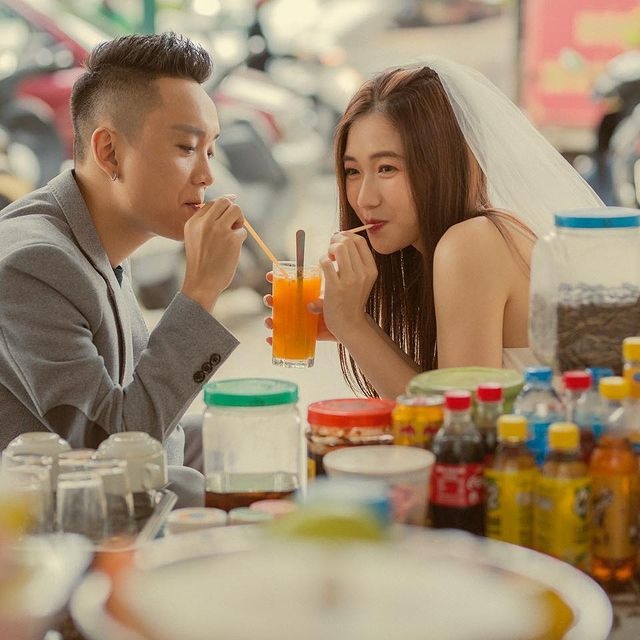 hot girl sinh con anh 3