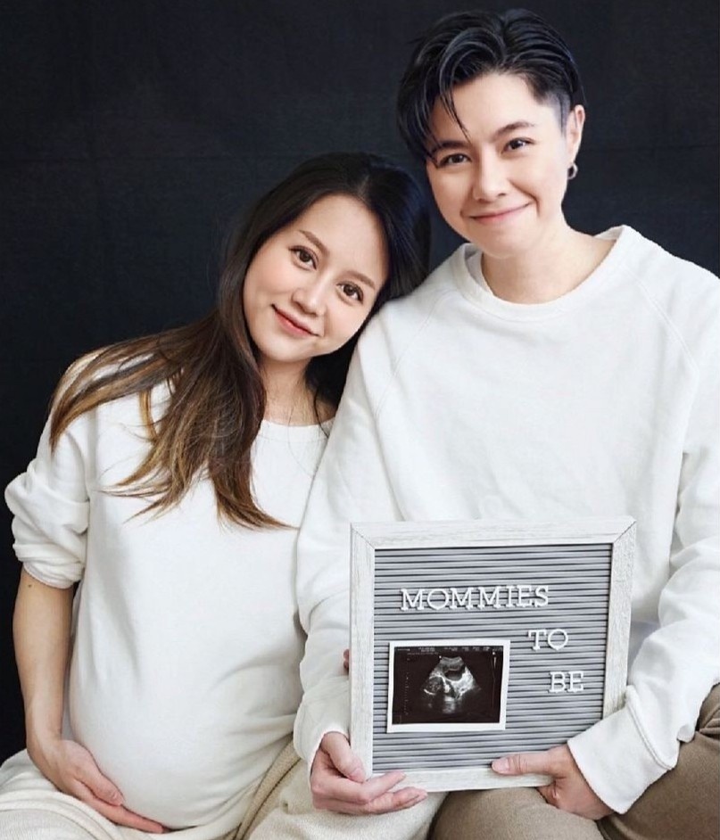 hot girl sinh con anh 4