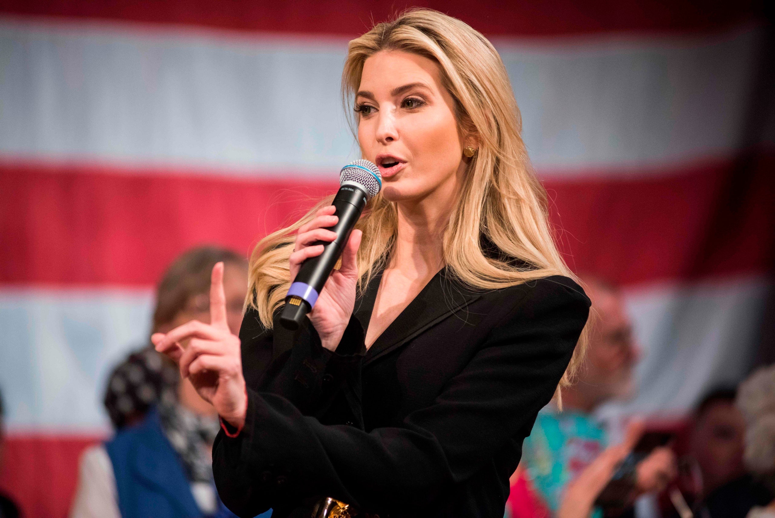 ivanka trump ảnh 3 ivanka trump anh 3