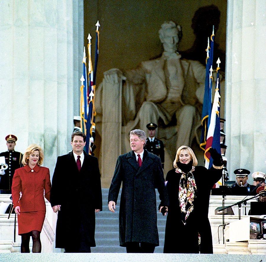 trang phuc cua de nhat phu nhan anh 10