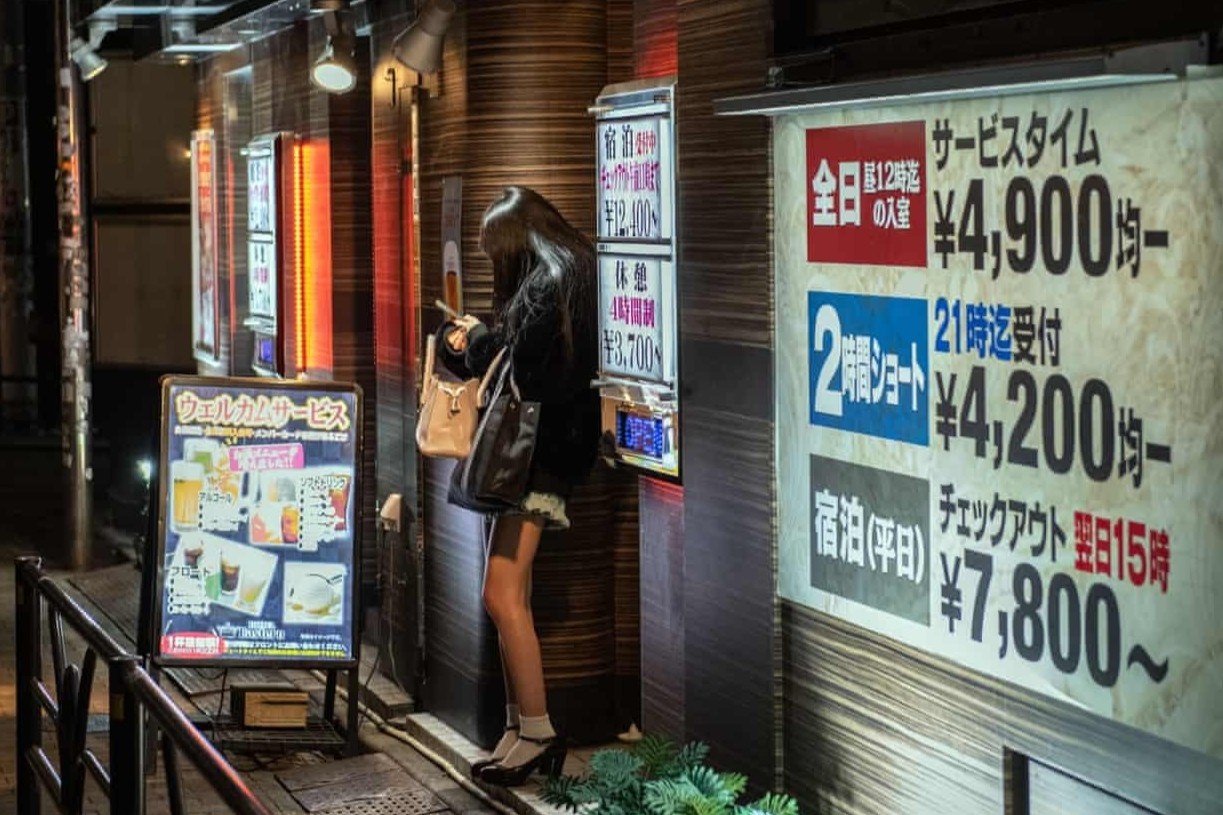 Cai chet cua khach san tinh yeu tai Nhat Ban hinh anh