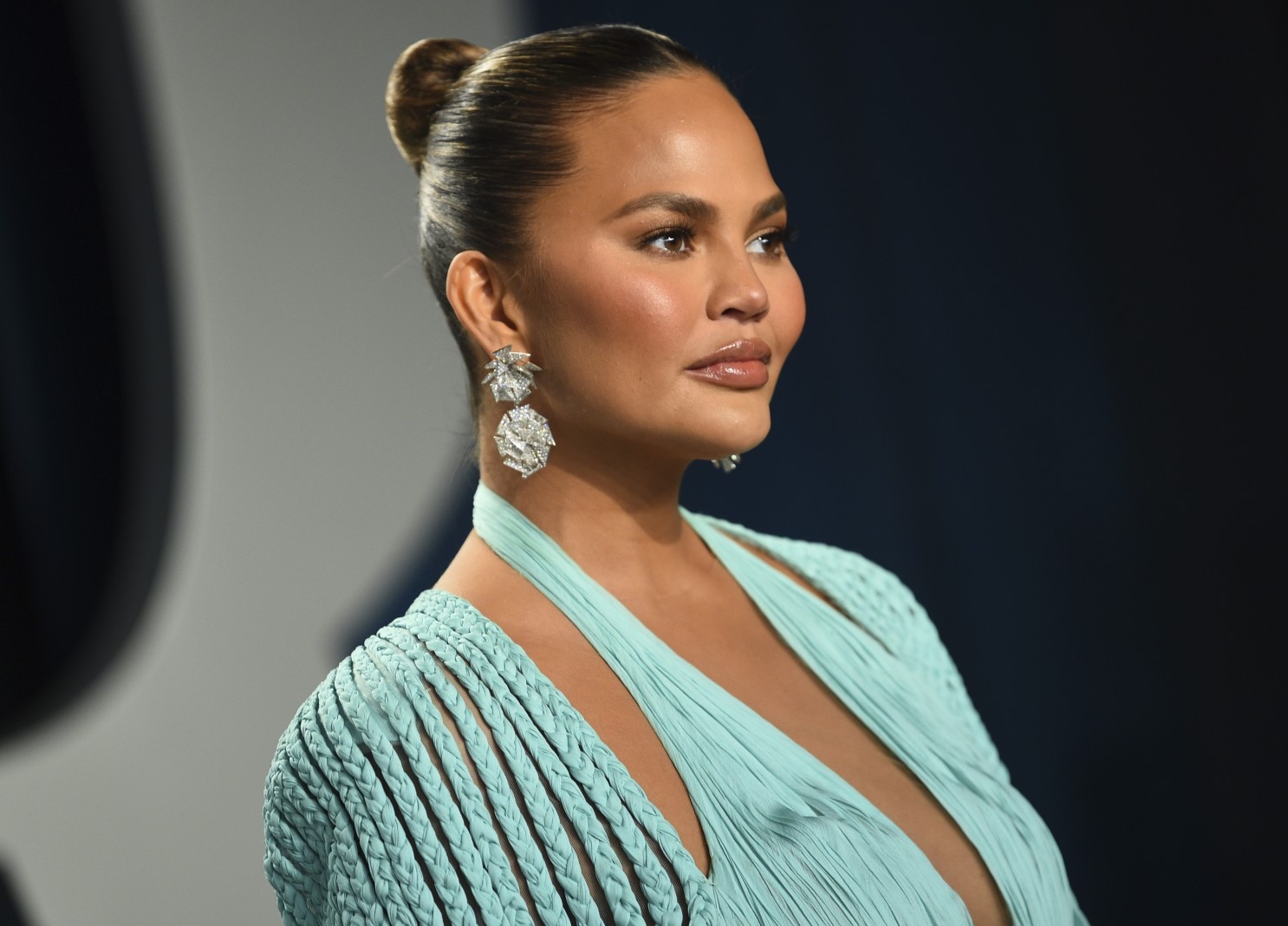 Chrissy Teigen xoa trang ca nhan anh 1