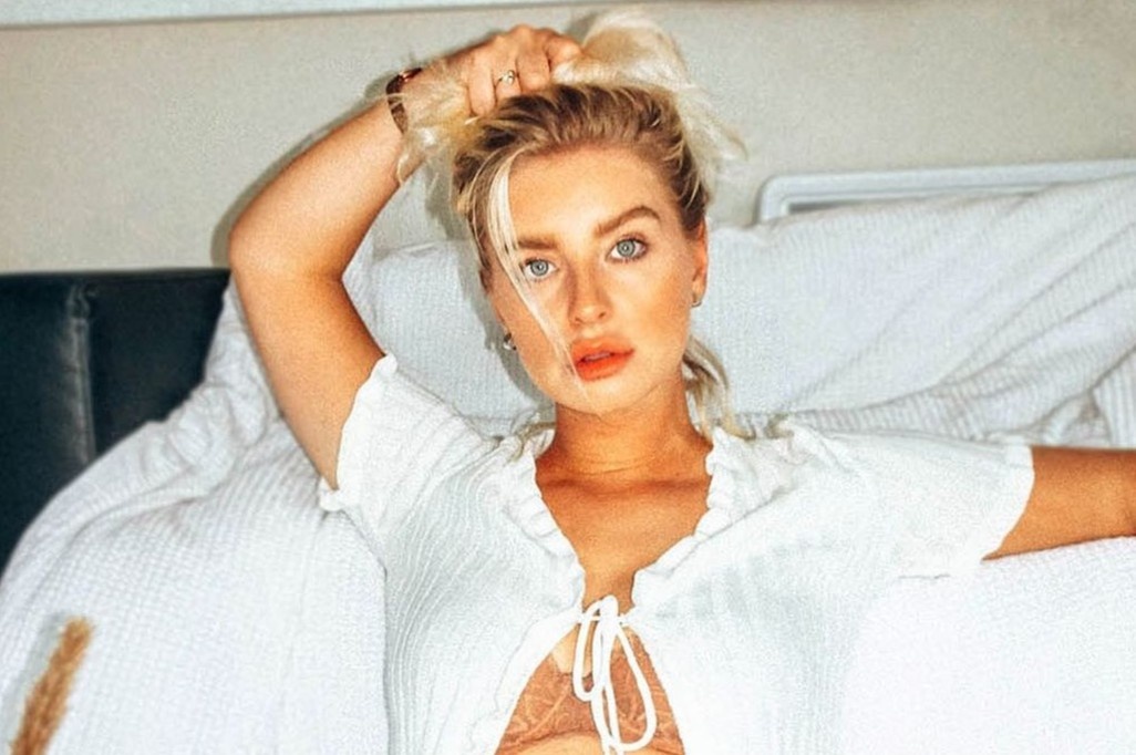 'Buc anh cua toi bi danh cap va rao ban hang tram lan' hinh anh