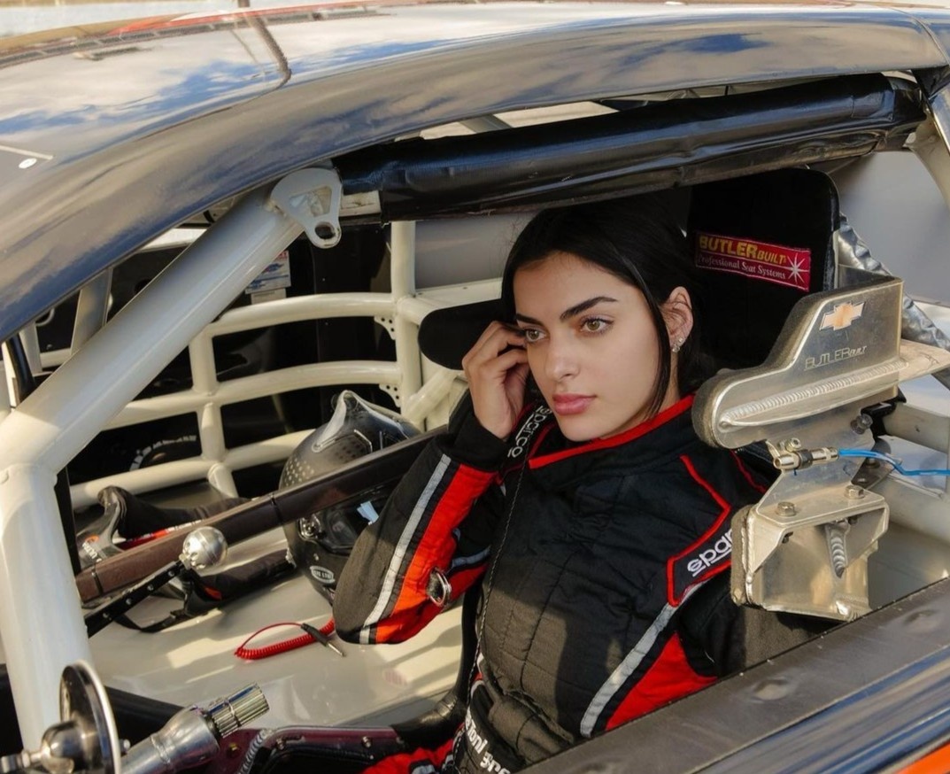 nguoi dep dua xe anh 6