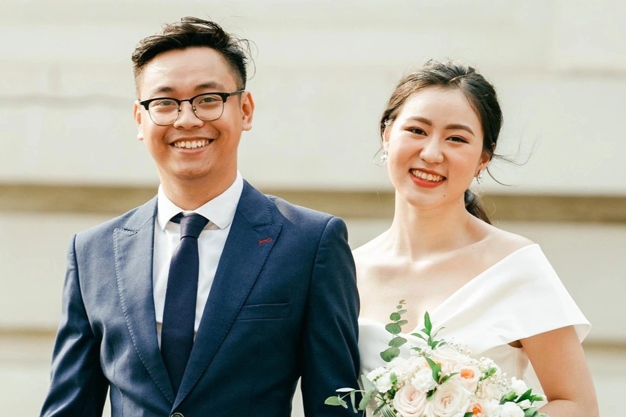 'Yeu 10 nam con cho duoc nen dam cuoi sau dich cung chang sao' hinh anh