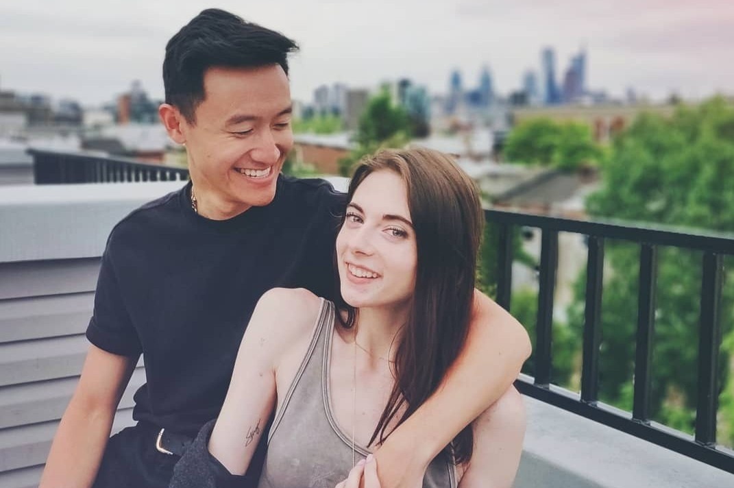 Tinh yeu cua chang trai goc Viet va co gai My liet nua nguoi hinh anh