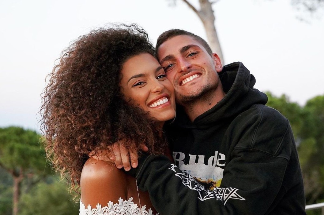 ban gai cau thu italy anh 1