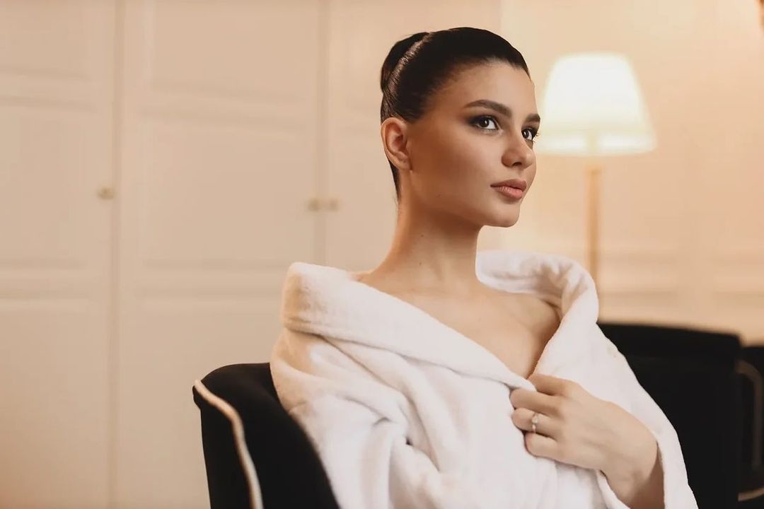 nguoi dep ket hon cau thu nga anh 7