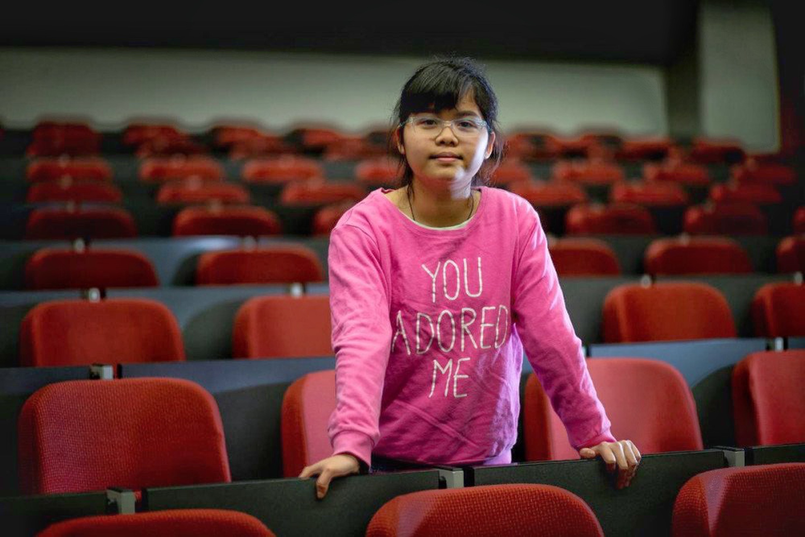 than dong vicky ngo anh 2