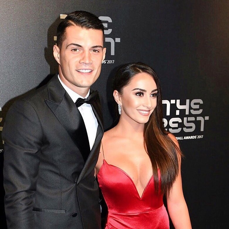 vợ cầu thủ Granit Xhaka ảnh 2 vo cau thu Granit Xhaka anh 2