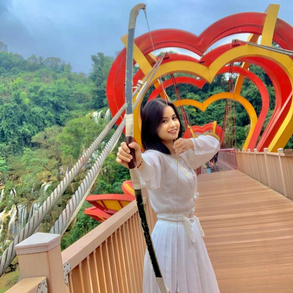 cung thu anh nguyet anh 7