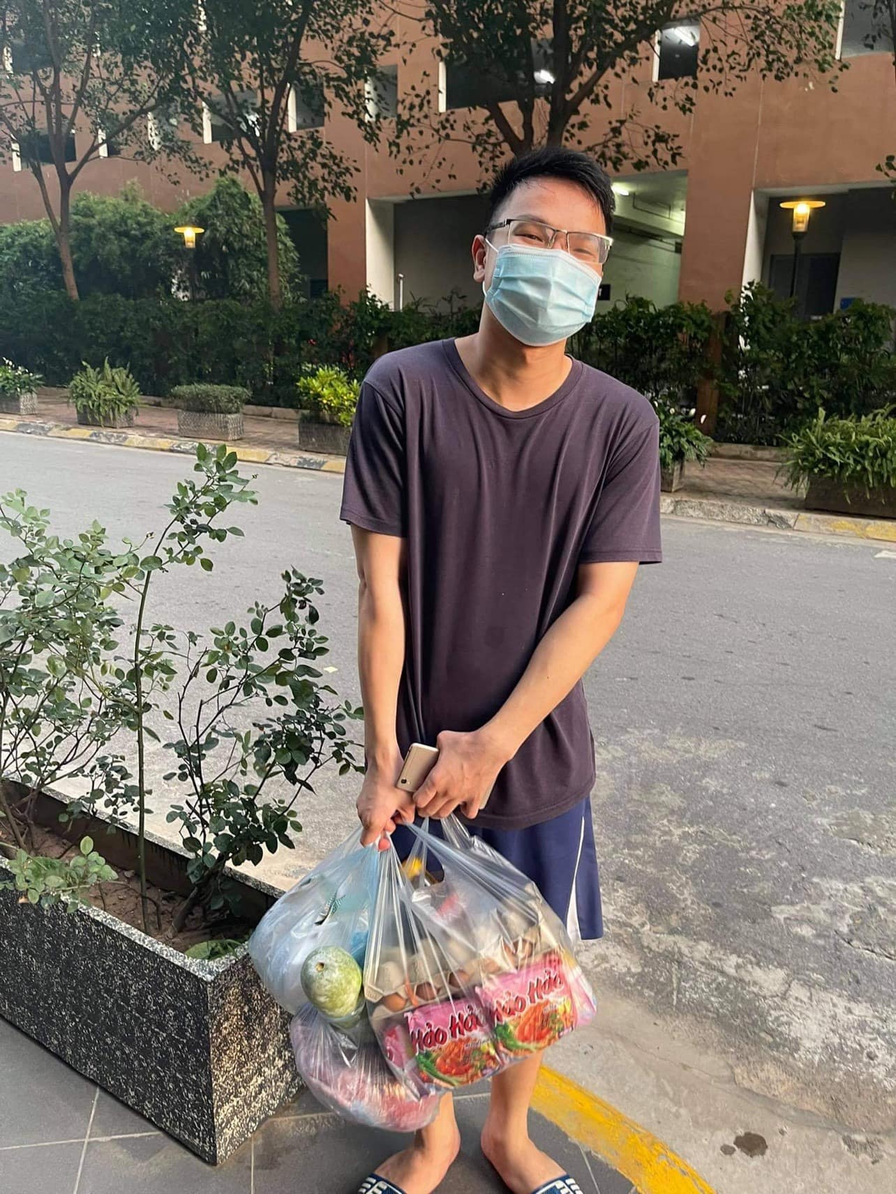 giúp đỡ người khó khăn nhờ zalo connect ảnh 3 giup do nguoi kho khan nho zalo connect anh 3